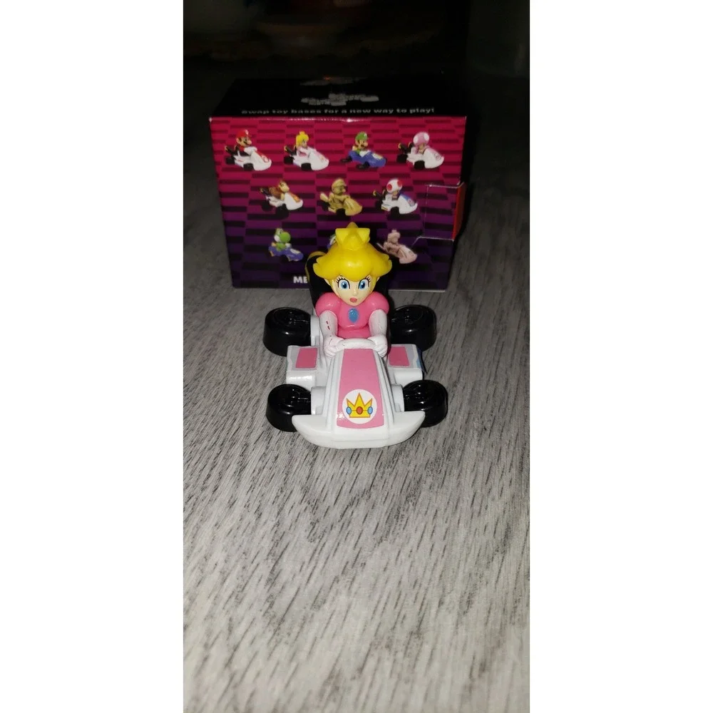 Nintendo Mario Kart 8 Deluxe Peach Kart Mini Figure Toy with Box Princess Peach